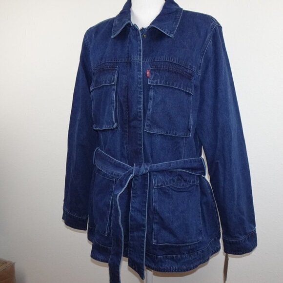 Levi's Denim Jean Jacket Women's Size XL Blue Belted Pockets Chore Coat Cotton - Picture 3 of 12